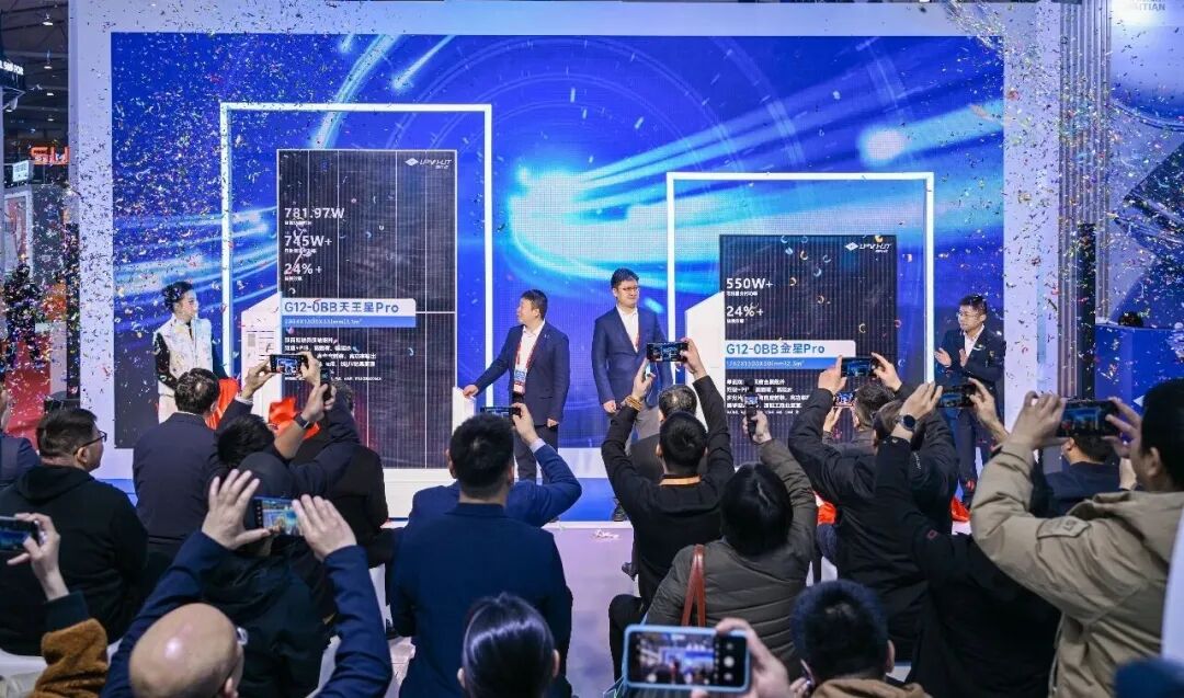 展台活动引爆现场