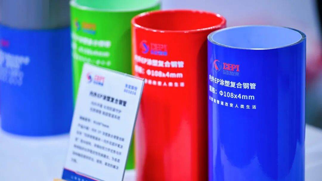 滑动查看更多图片