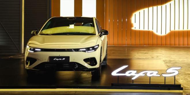 零跑推出纯电两厢车 Lafa5发力中欧双市场