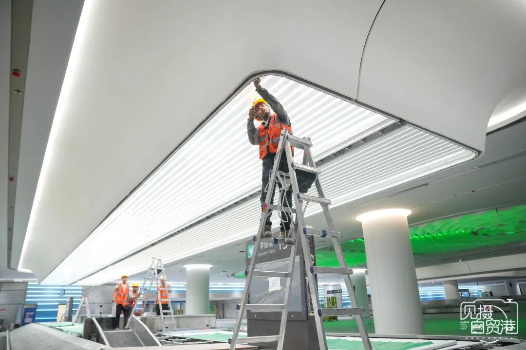 左右滑动查看更多图片