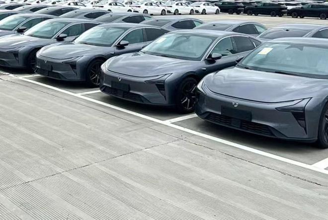 威马与极越迎来转机，“停摆”车企是否有望复活？