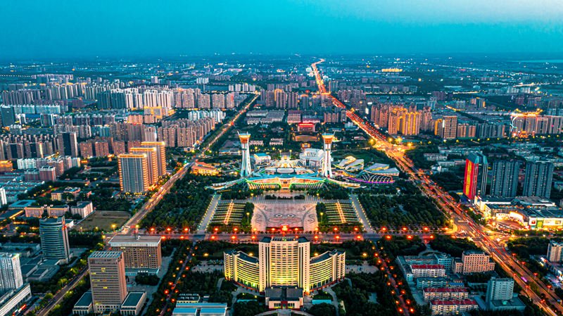 鸟瞰潍坊城区街景。姜光辉 摄