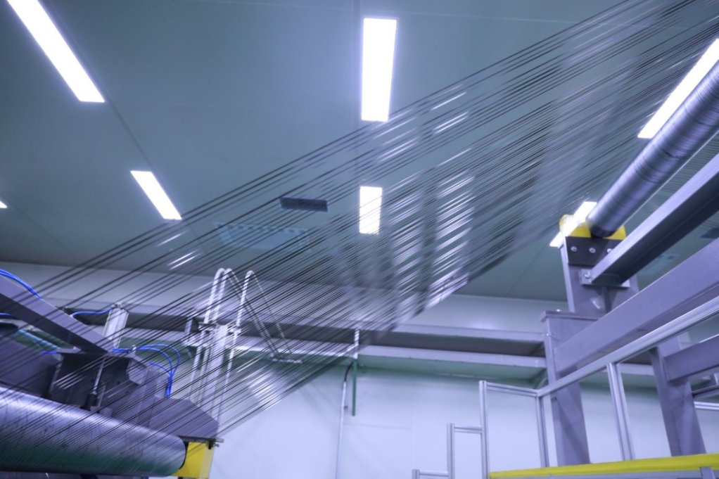 　　项目生产线。（华阳集团供图）