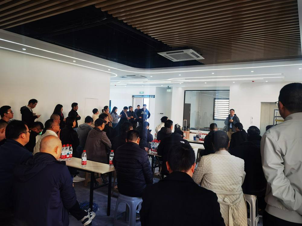 （武珞智慧调研现场，财联社记者摄）