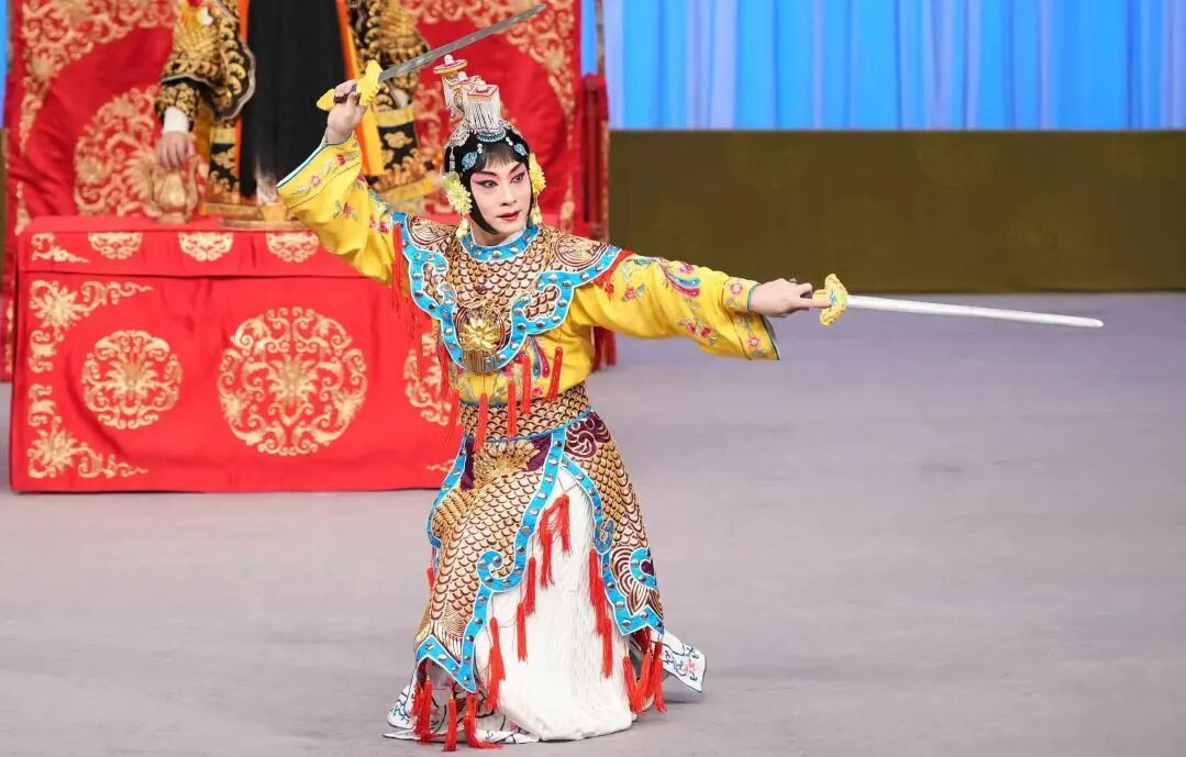 嗨玩北京 | 颜爱玲的京剧虞姬“变身记”（上）