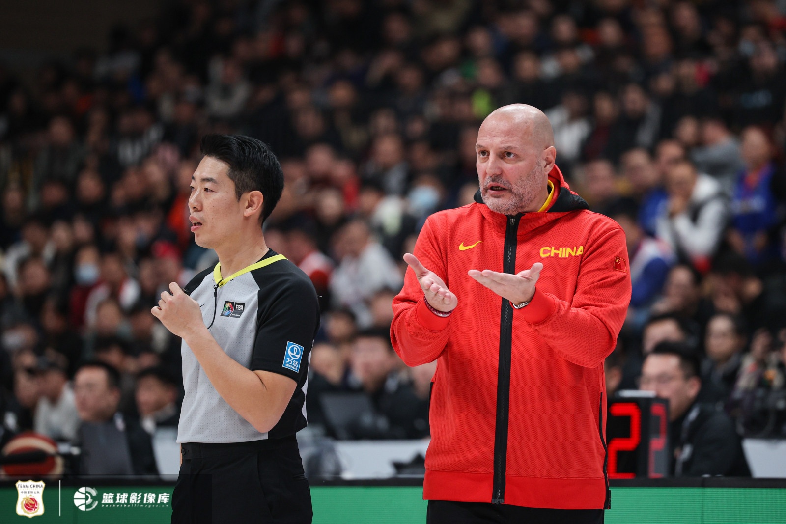 杨侃谈没人骂郭士强：骂老外教练是因为幻想人家能化腐朽为神奇