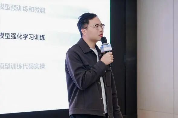 华为昇腾生态DR 李雷