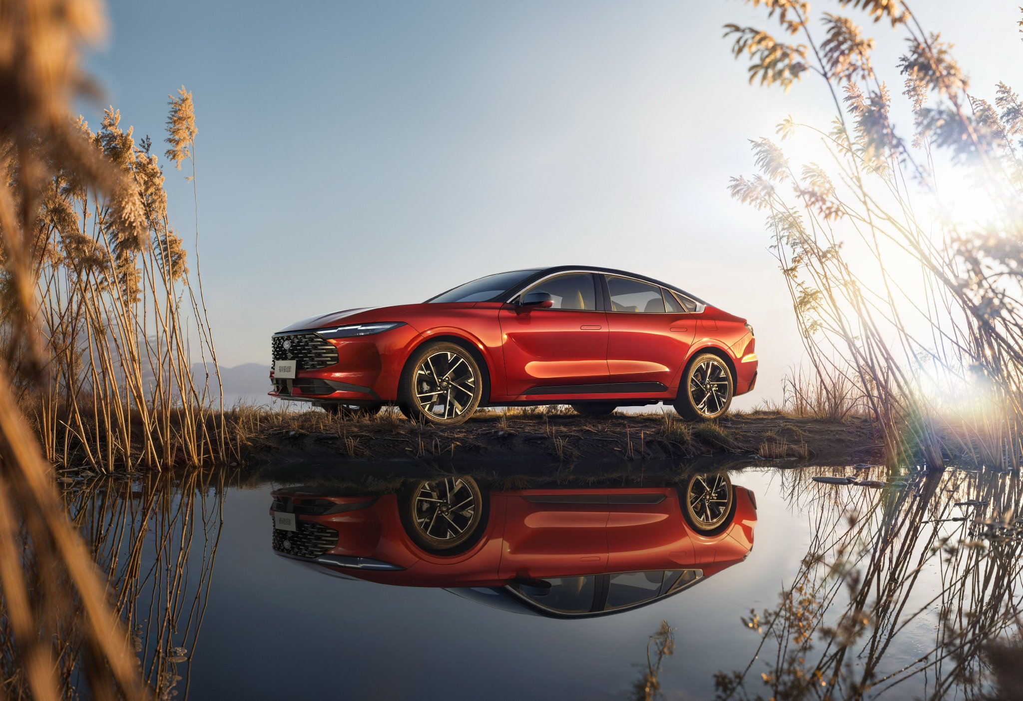 燃油车全系高阶智能配置，福特新蒙迪欧上市挑战B级车市场格局