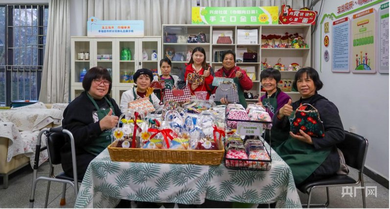 公益手工体验活动（央广网发 主办方供图）