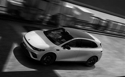 零跑Lafa5上市 限时惊喜价9.28万元起