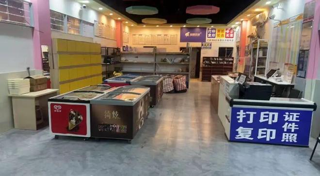 一年躺赚20万的快递驿站，开始塌房了。