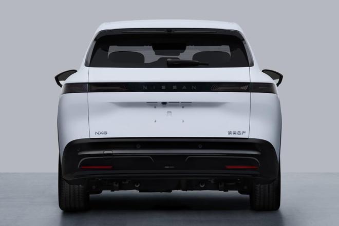 ▲东风日产NX8尾部