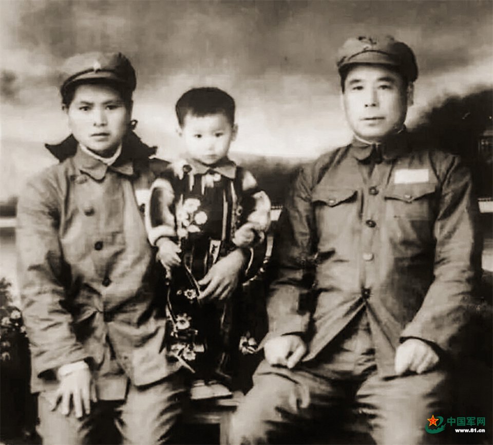 邂逅“花木兰”，一对英雄战友的烽火情缘