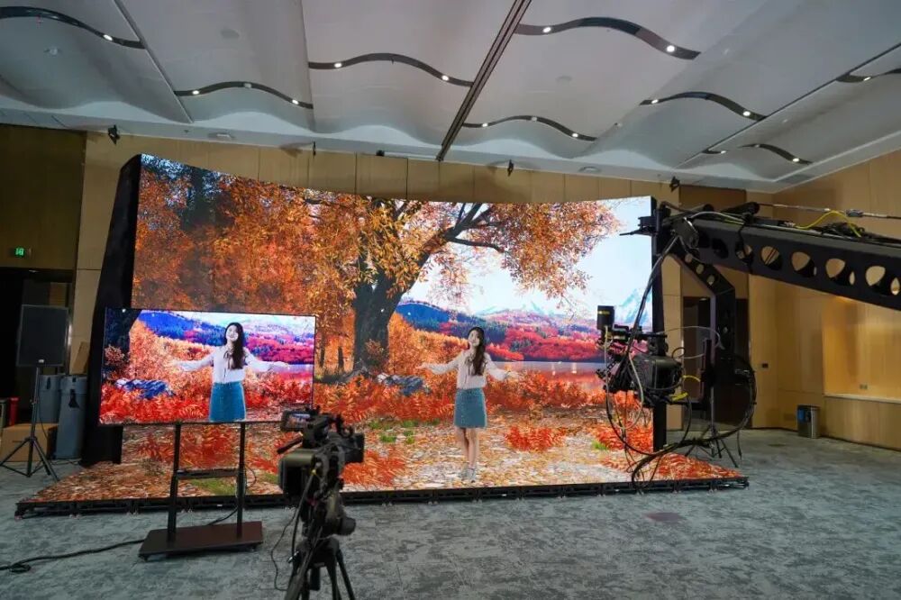 　　全国首个位于世界级会展综合体的xR虚拟拍摄平台（图片来源：洲明科技）