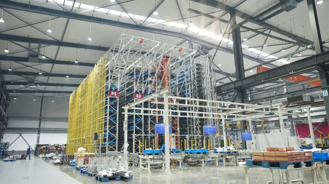 新华医疗机械制造工厂生产场景