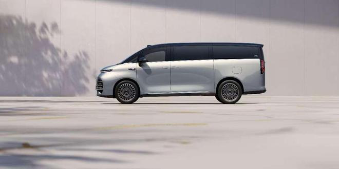 给大空间塞入一套增程系统，吉利银河V900出击MPV市场