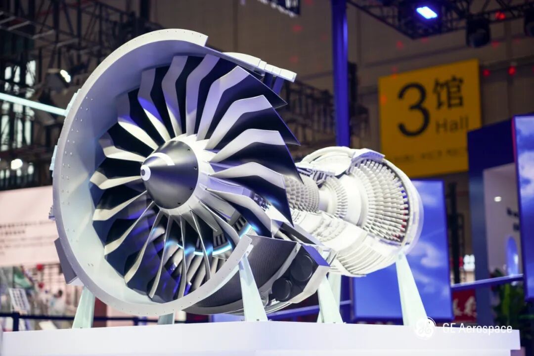 在第八届进博会上首次展出的LEAP-1C发动机模型（