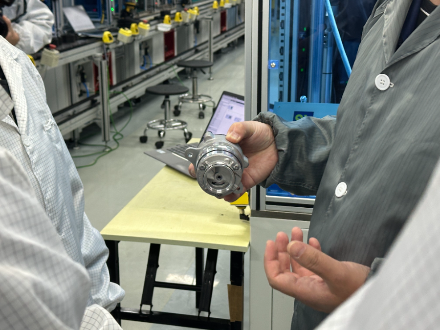 没有一家“明星”车企，宁波何以产出浙江四成新能源车？