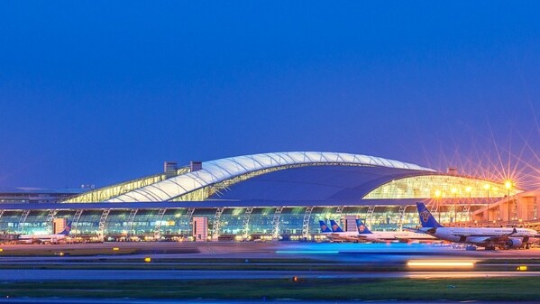 立邦全场景涂装集成方案助力广州白云国际机场三期扩建交通中心及停车楼装修工程高质量落地