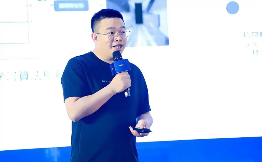 每天车闻：前吉利高管胡伟龙加盟奇瑞辅助驾驶研发团队，诺德科沃奇将接任宝马CEO