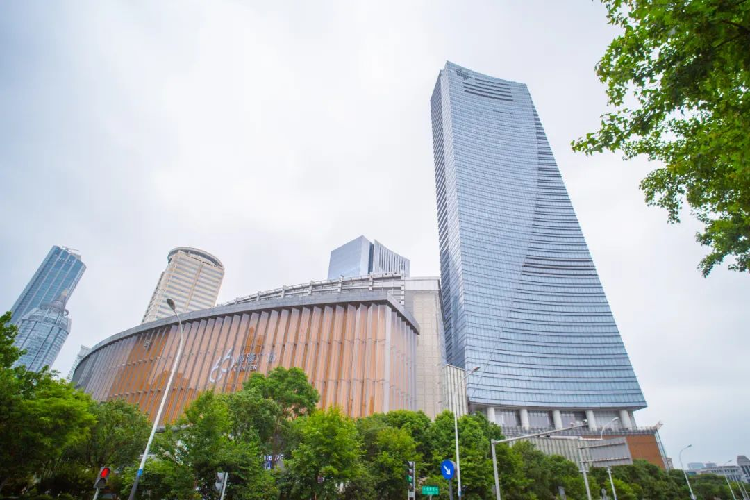 “沪外最强恒隆”拿下闲置14年地块,变身超60万方巨无霸综合体!