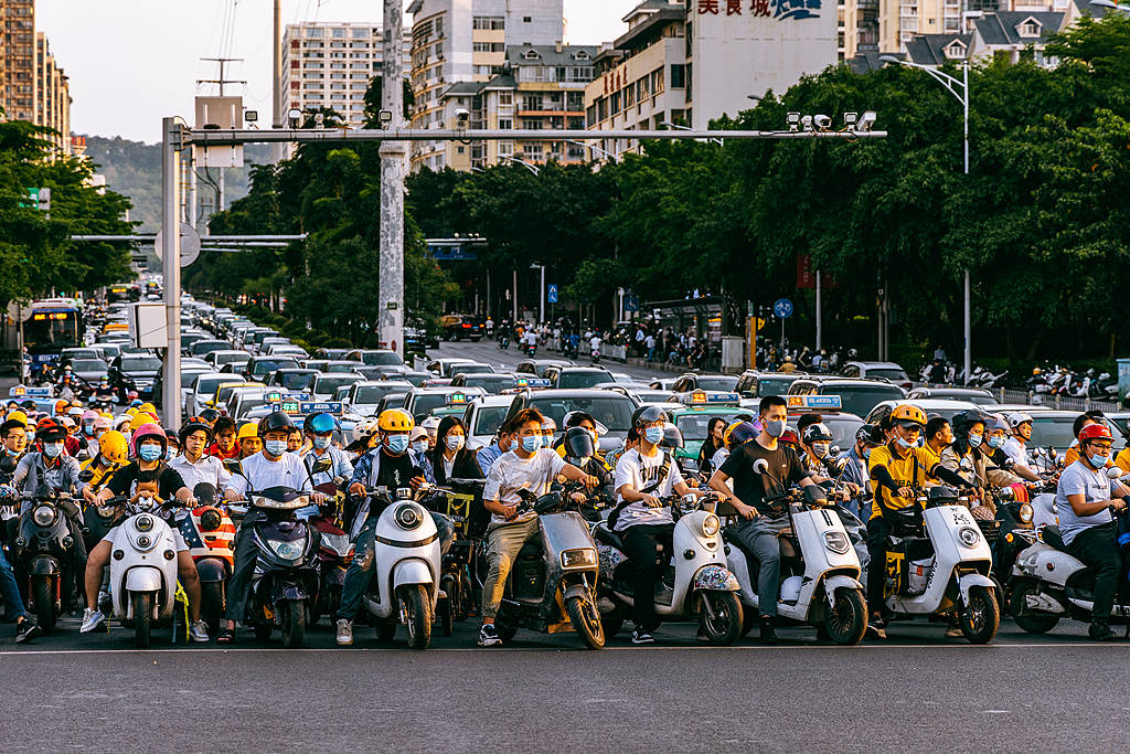 “新国标”电动自行车，为何争议巨大？
