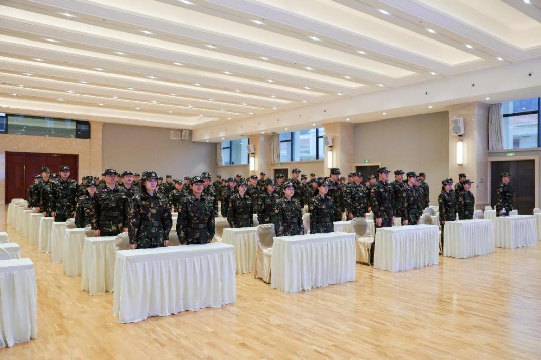 国家游泳集训队召开冬训暨军训动员大会