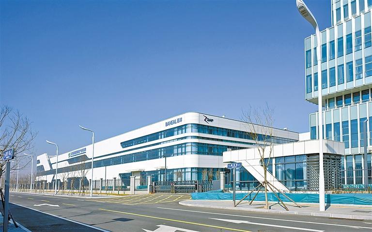 图为百洋医药高端制造产业化基地。记者 盛嘉敏 摄