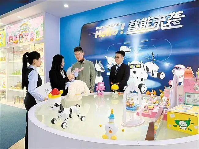 当地金融机构走访企业。