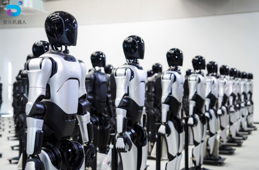 智元累计下线5000台通用具身机器人。