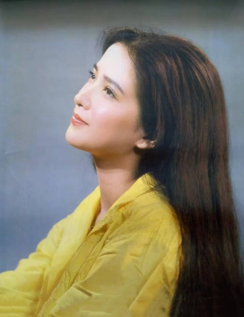 六小龄童、马德华等悼念何晴：北京初雪带走一代古典美人