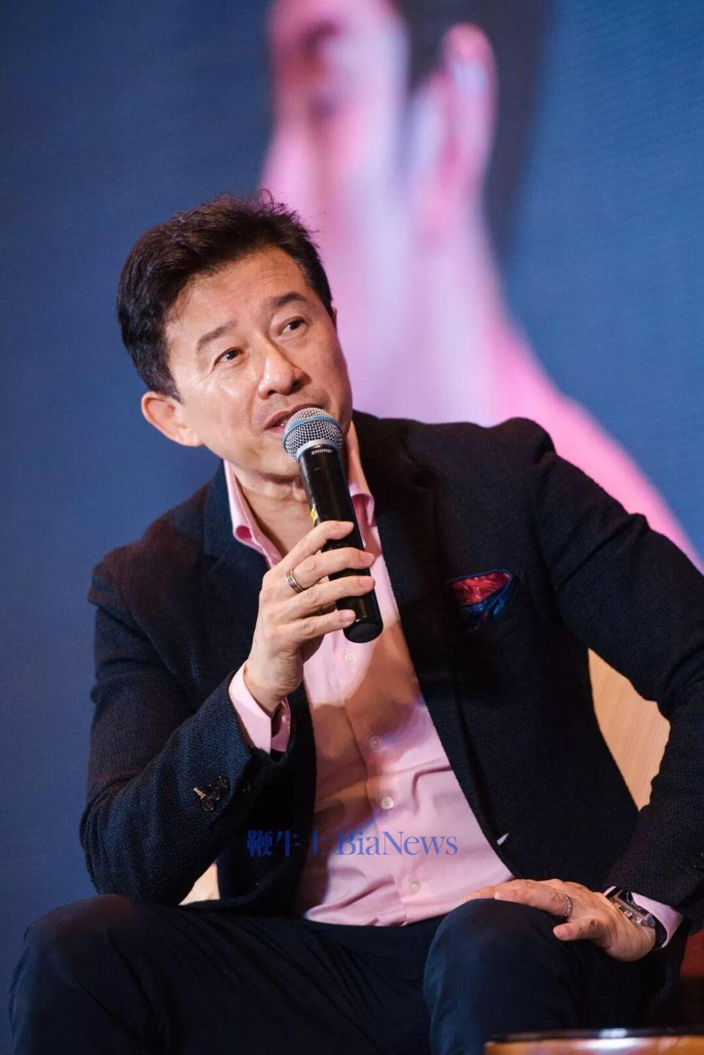 泡泡玛特,大变动