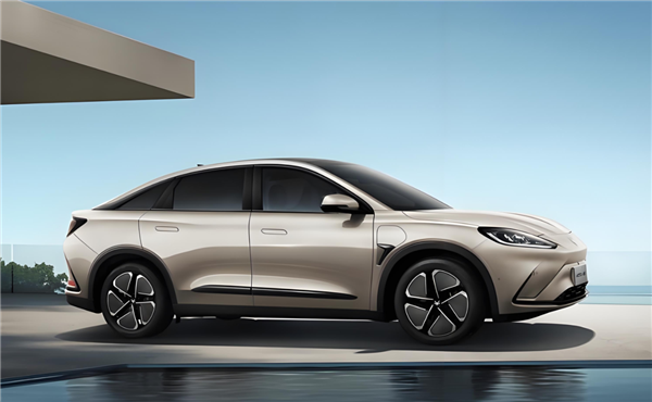 我国首批L3自动驾驶车型获准上路！北汽极狐详解L3级车辆架构