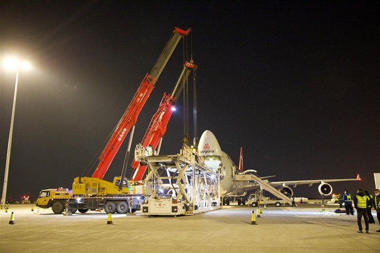 卢森堡货航将货物平稳运抵郑州。本报资料图片 记者 孔昊 摄