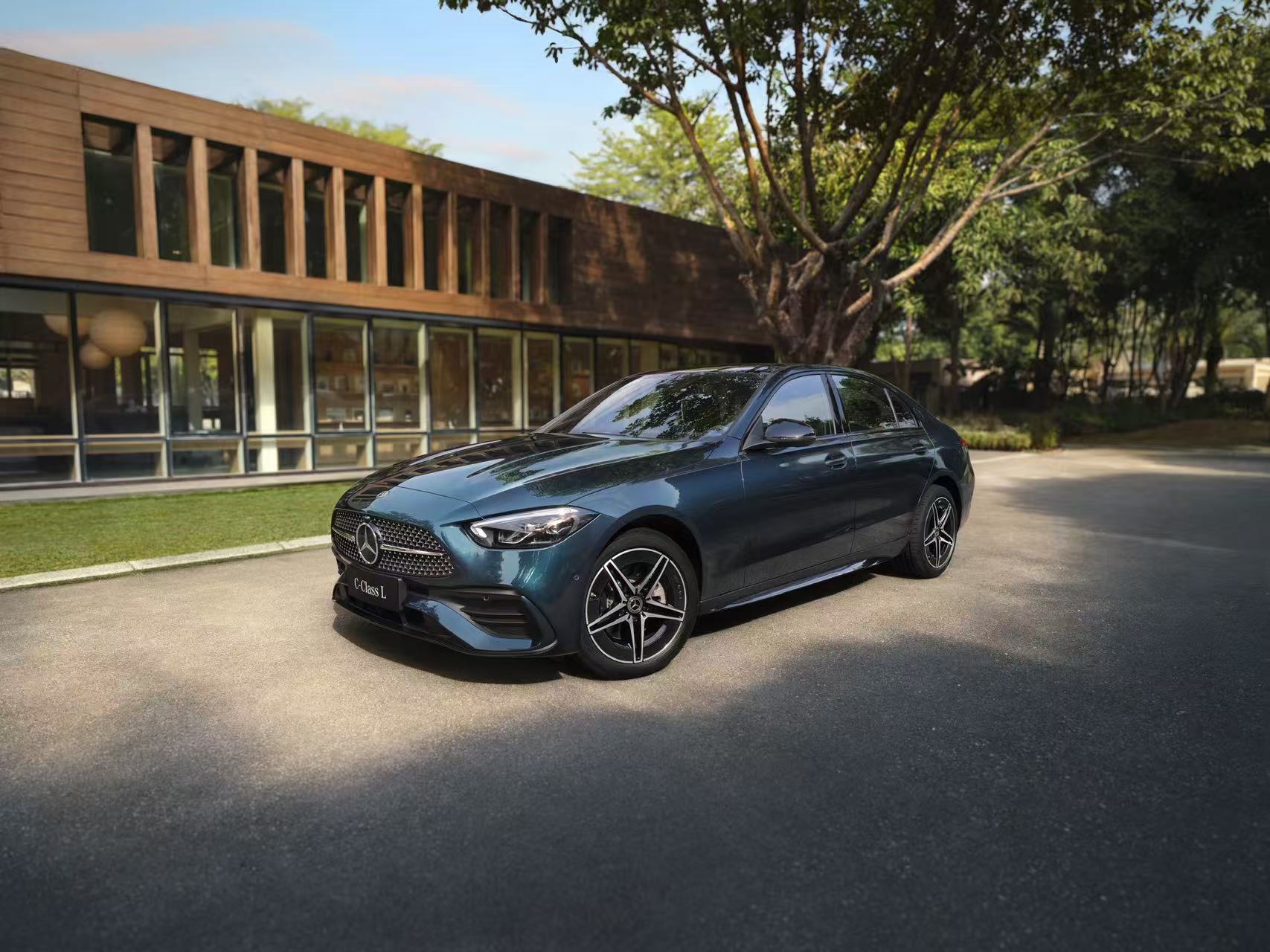 奔驰长轴距C级：你的努力，值得不妥协的豪华