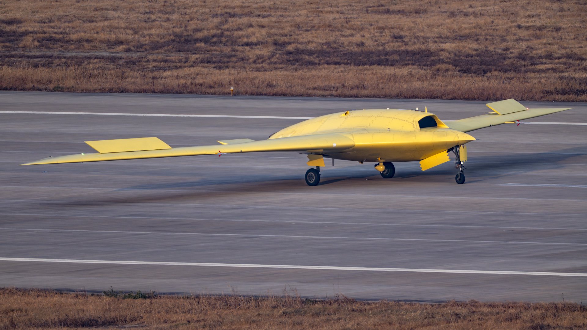 图片来源:航天彩虹 摄影师 万全 超侧卫 陶冉