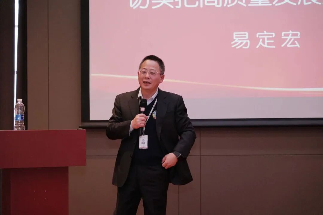 攒局200亿,公考冤家突变盟友