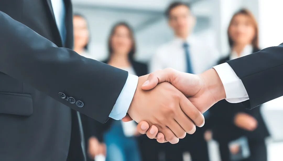 攒局200亿,公考冤家突变盟友