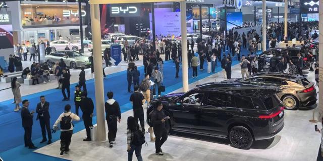 终止汽车“价格战”乱象，汽车行业将迎“价格合规指南”，比亚迪、小鹏、北汽、长城等车企纷纷表态