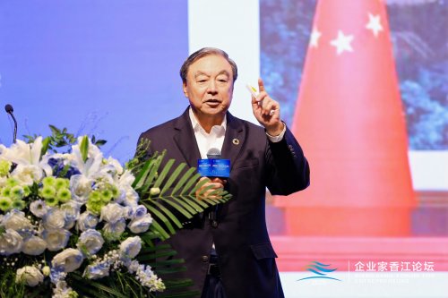 中企会企业家俱乐部主席、招商银行原行长马蔚华 图片来源：中企会企业家俱乐部