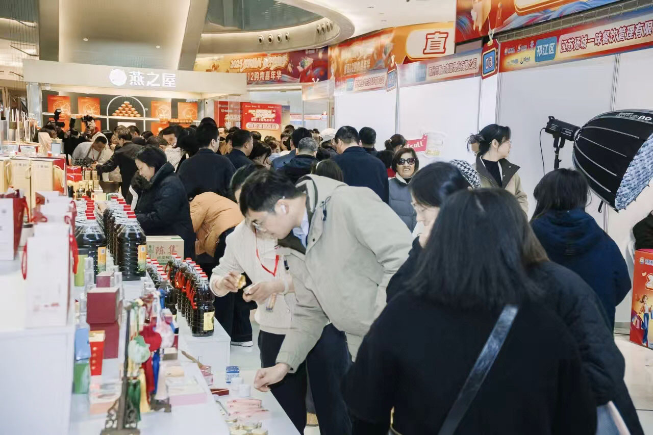 岁末暖冬，烟火升腾“扬品扬货”线上线下双出圈