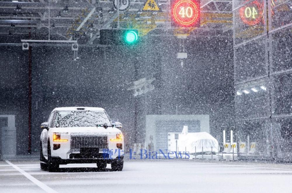 吉利汽车，要让整个车圈「硬起来」
