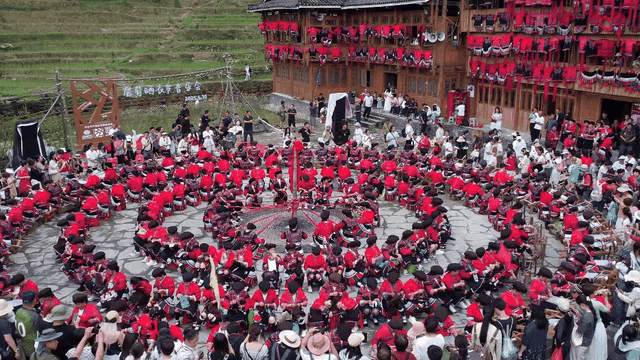 图3：龙脊晒衣节活动