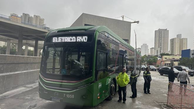 电动巴士订单排满明年，比亚迪计划在巴西扩建