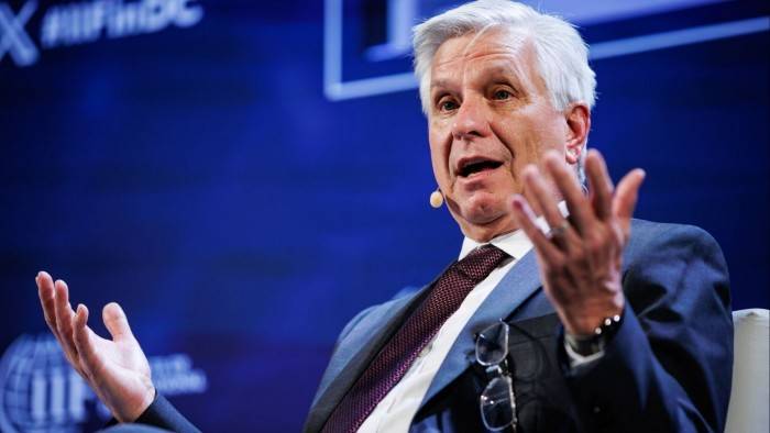 美联储主席人选：利率还应该降100个基点