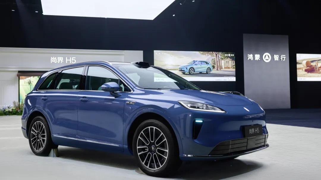 上汽,困在华为的「低价迷局」里!汽车