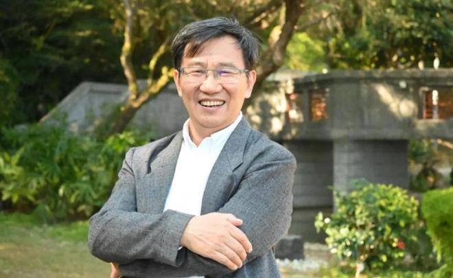 大疆教父李泽湘创办的希迪智驾上市破发：市值跌破100亿 百度加持