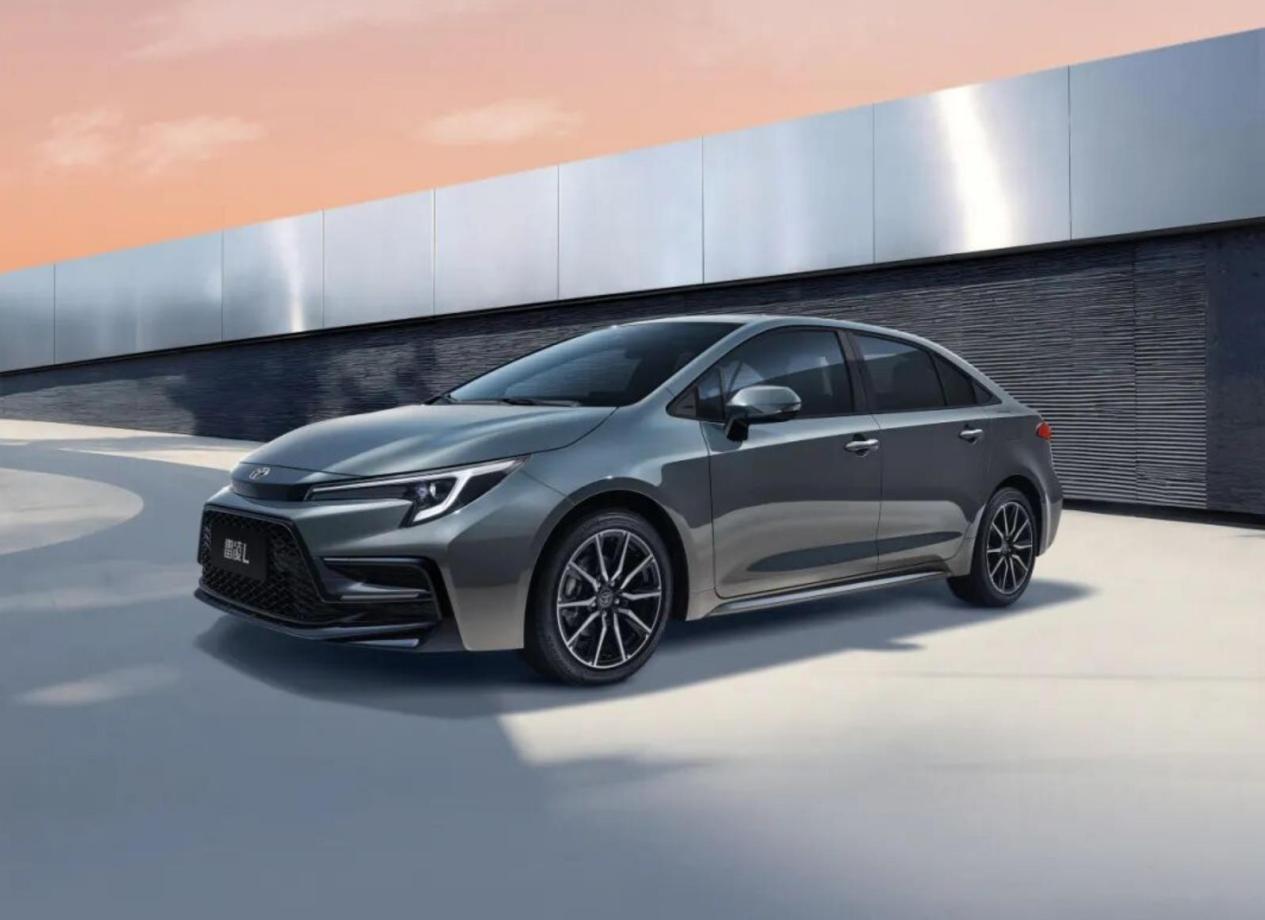 广汽丰田发布全新雷凌L图片 标配TSS 3.0智能驾驶辅助