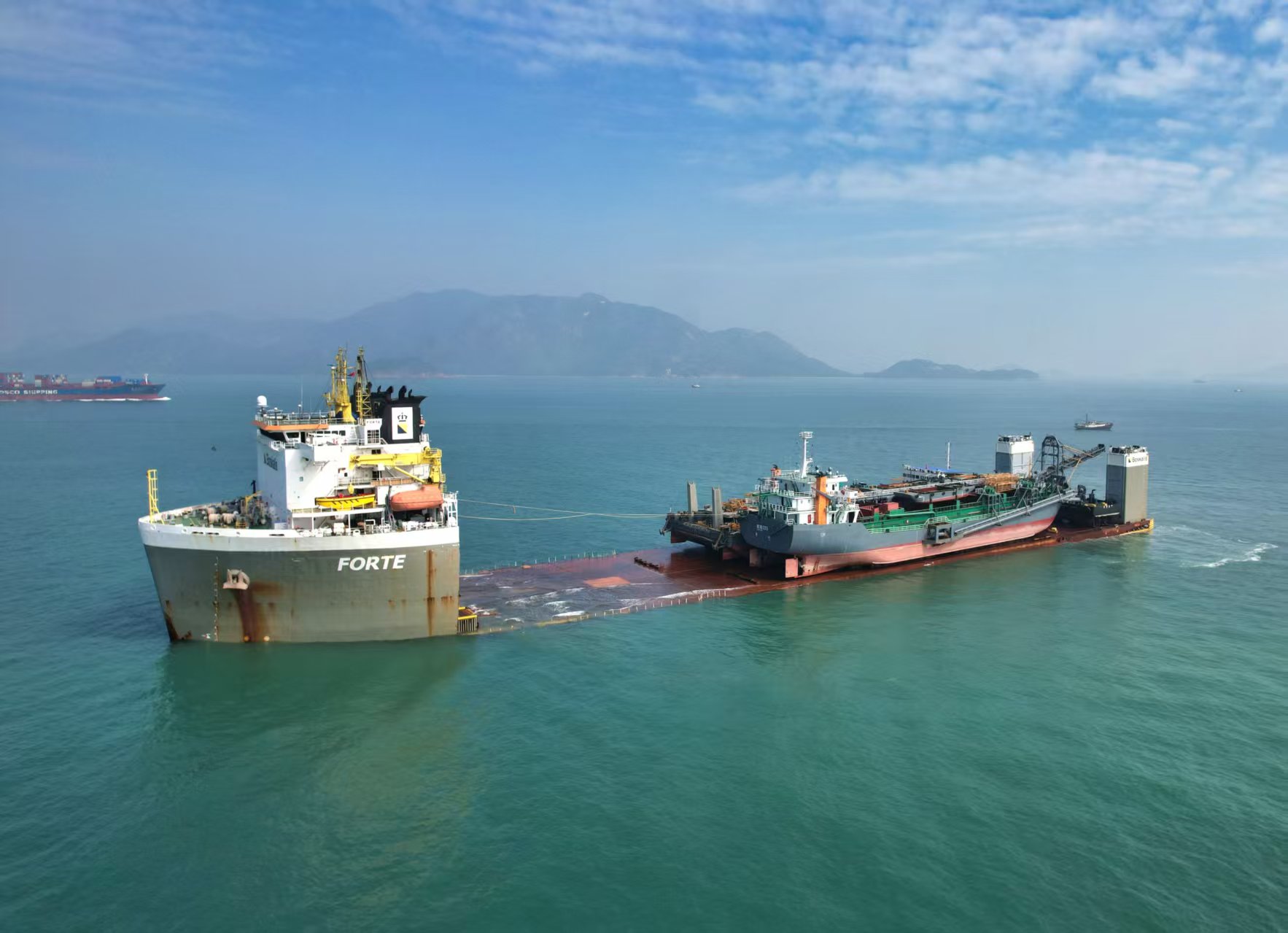 װ�����Ǹۿ�������Ŀ�ؼ��豸�İ�Ǳ���䴬�ӹ��ݸ۴���ɽê���������ź��� ��