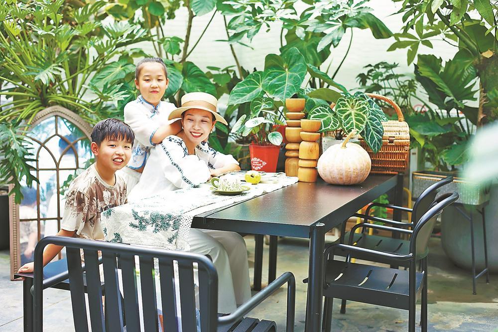 “落落自然主义”空间迎来一批“打卡”者。 郑先森 摄